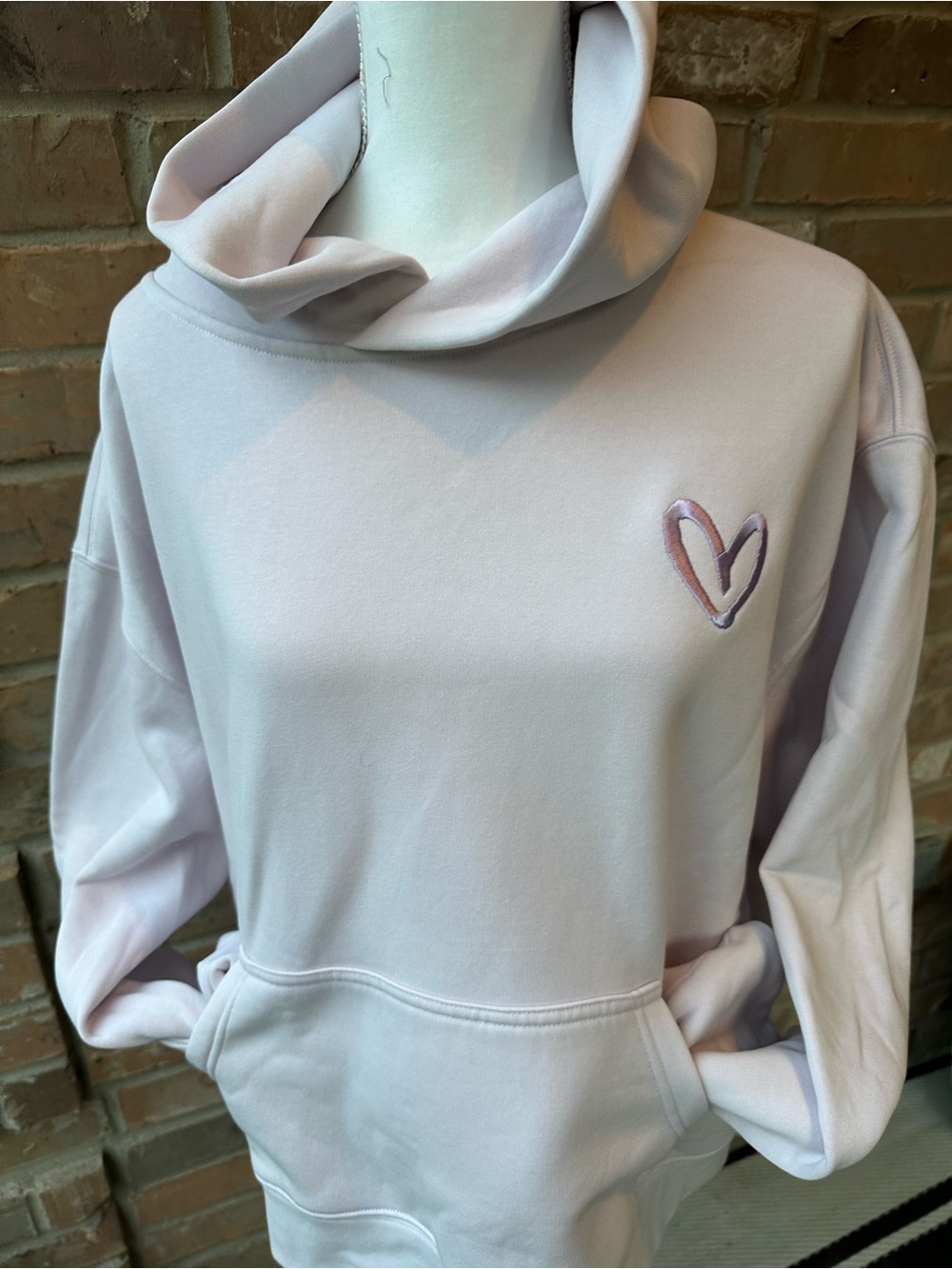 Women’s Lavender Pullover Hoodie with Heart Embroidery